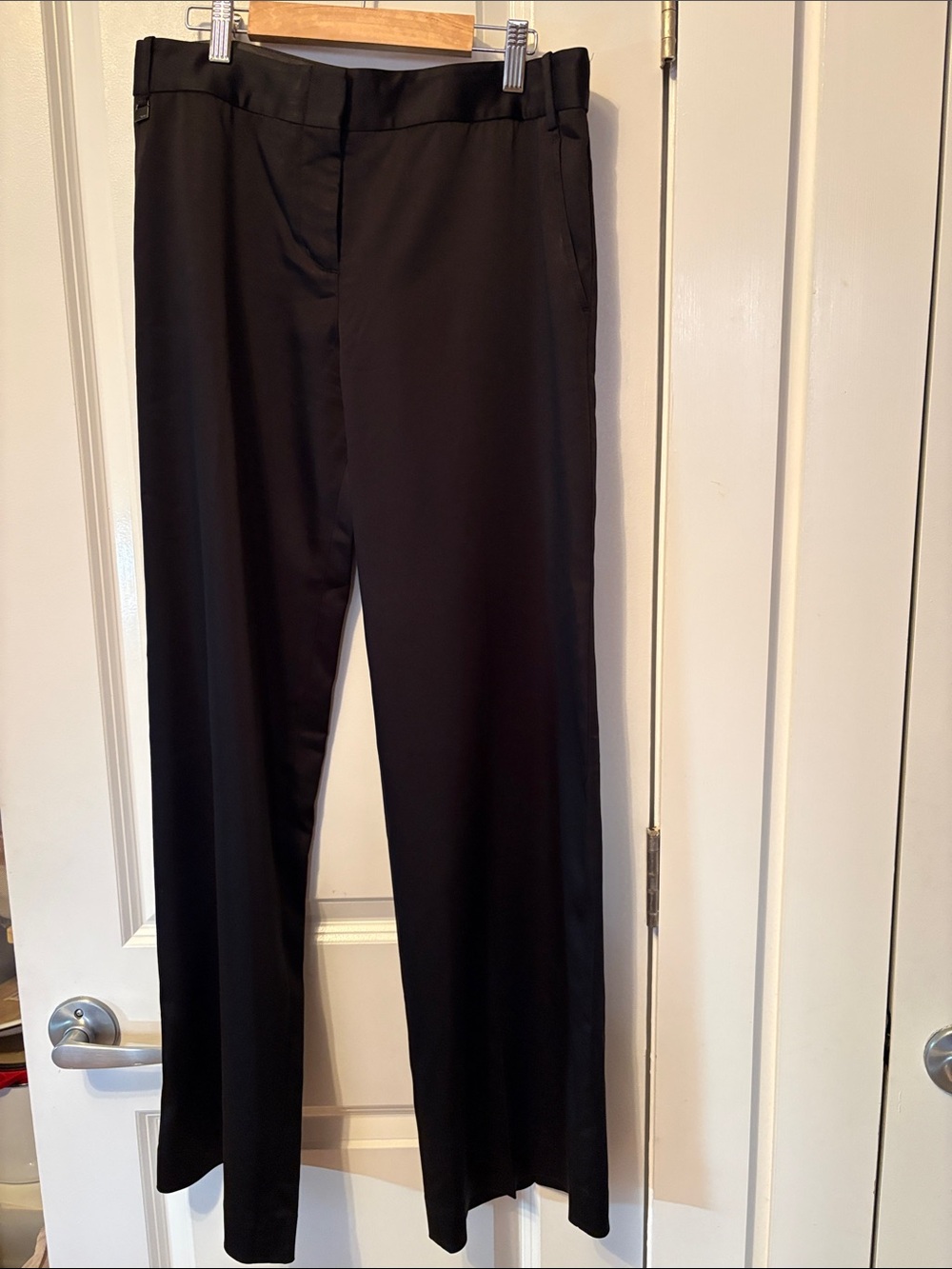 Vintage BCBG Maxazria Classic Satin Black Dress Pants size 4 with pockets